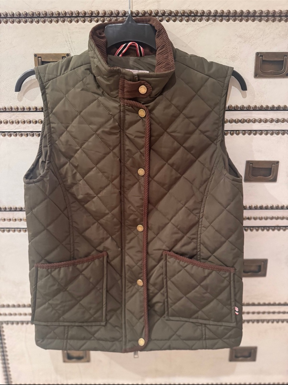 Hunter Quilted Olive Green Sleeveless Vest with Brown Trim